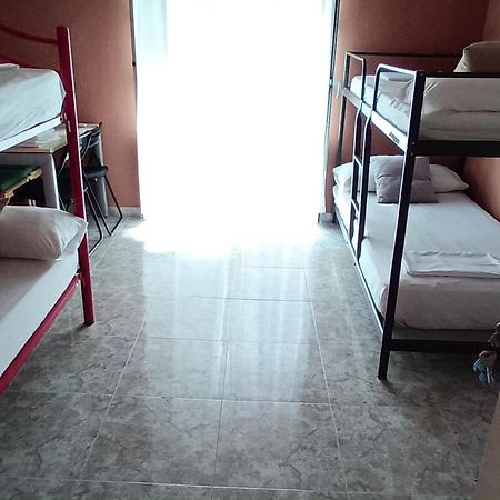 סביליה La Maestranza Apartment Rooms מראה חיצוני תמונה